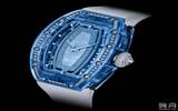 RICHARD MILLE 推出 RM 07-02 Gemset Sapphire 女士腕表：蓝宝石镶钻