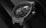 路易威登Tambour Curve Flying Tourbillon日内瓦印记腕表